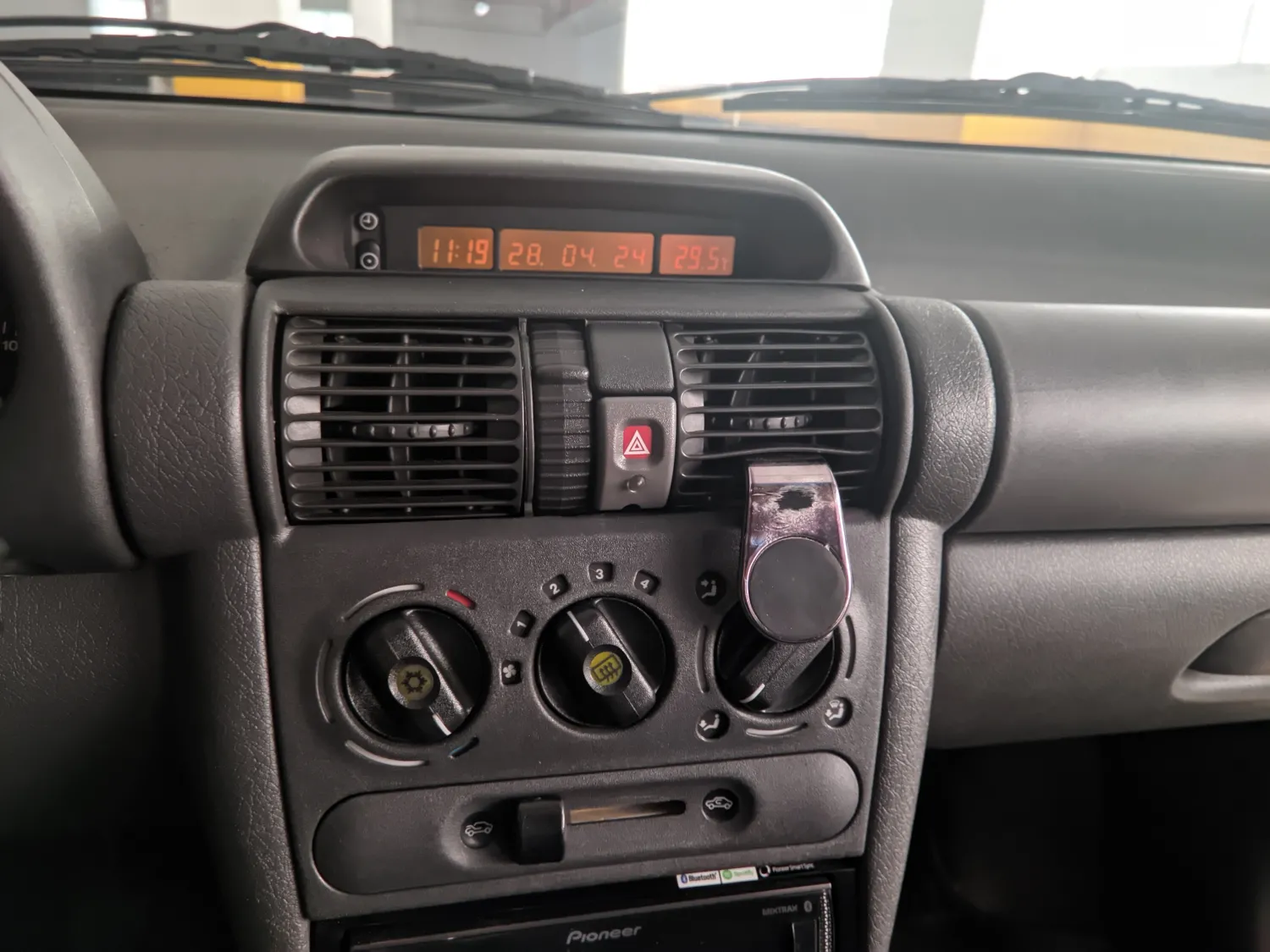 Corsa - Foto #9 do anúncio à venda de Carro clássico