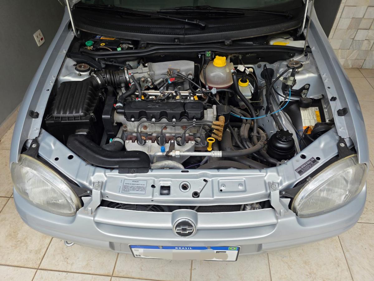 Corsa - Foto #2 do anúncio à venda de Carro clássico