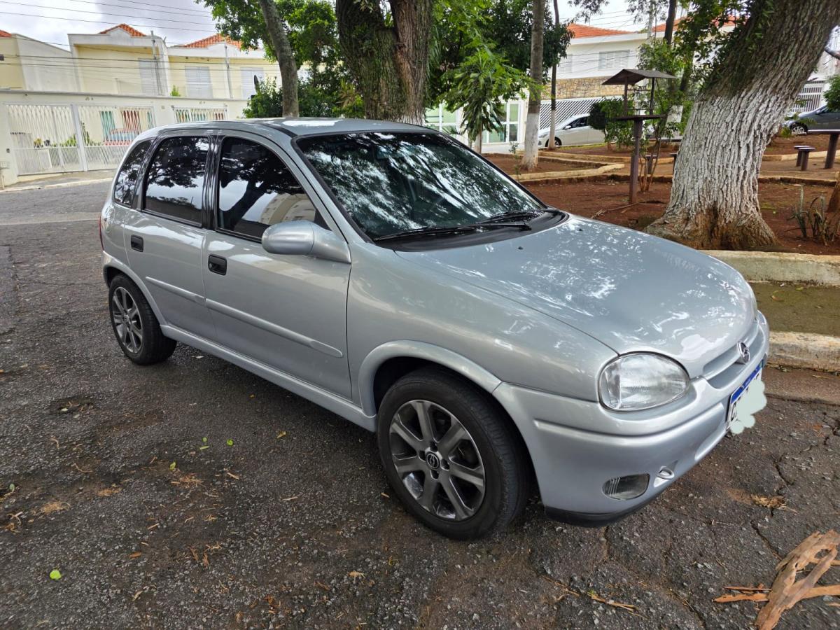 Corsa - Foto #3 do anúncio à venda de Carro clássico