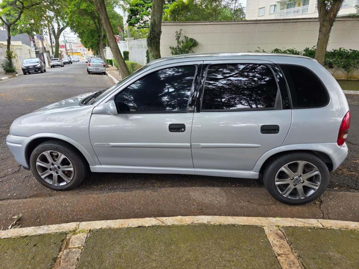 Corsa - Foto #8 do anúncio à venda de Carro clássico