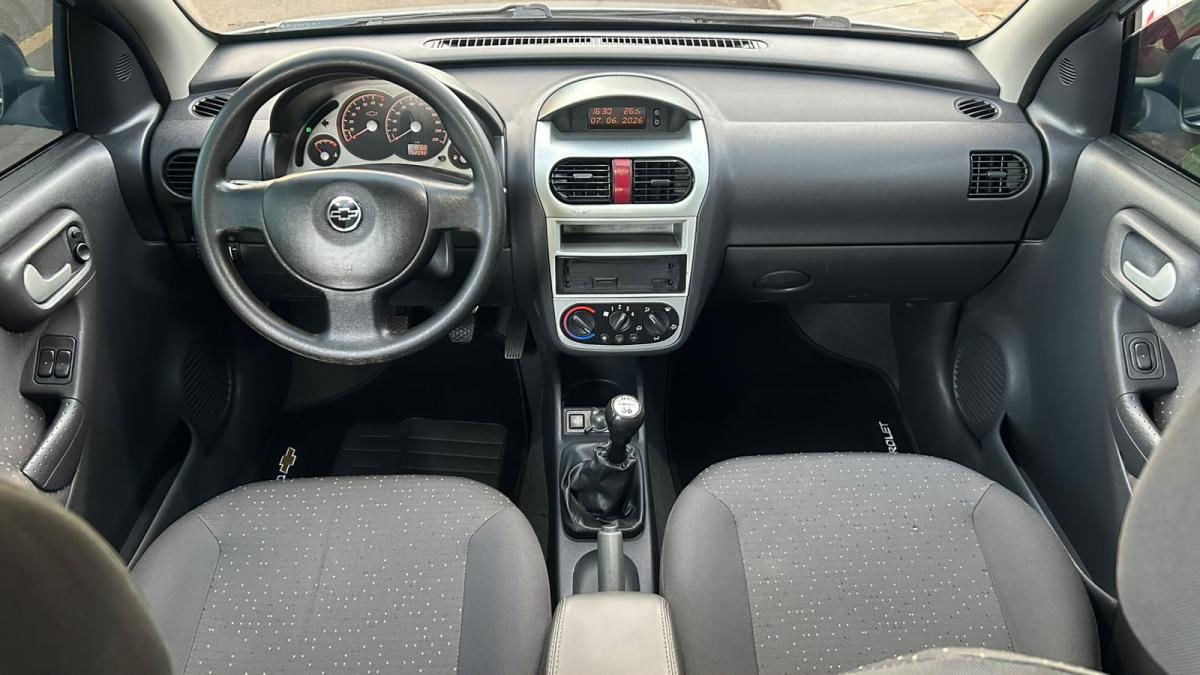 Corsa - Foto #8 do anúncio à venda de Carro clássico