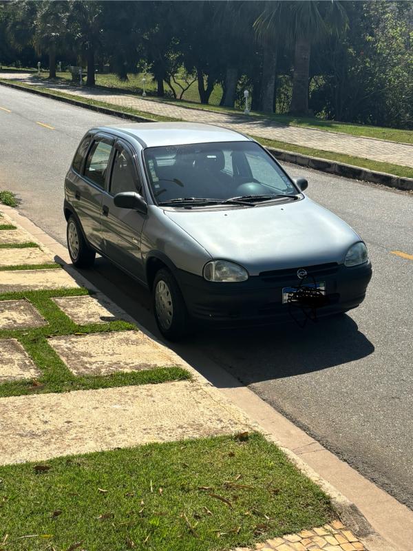 Corsa - Foto #3 do anúncio à venda de Carro clássico