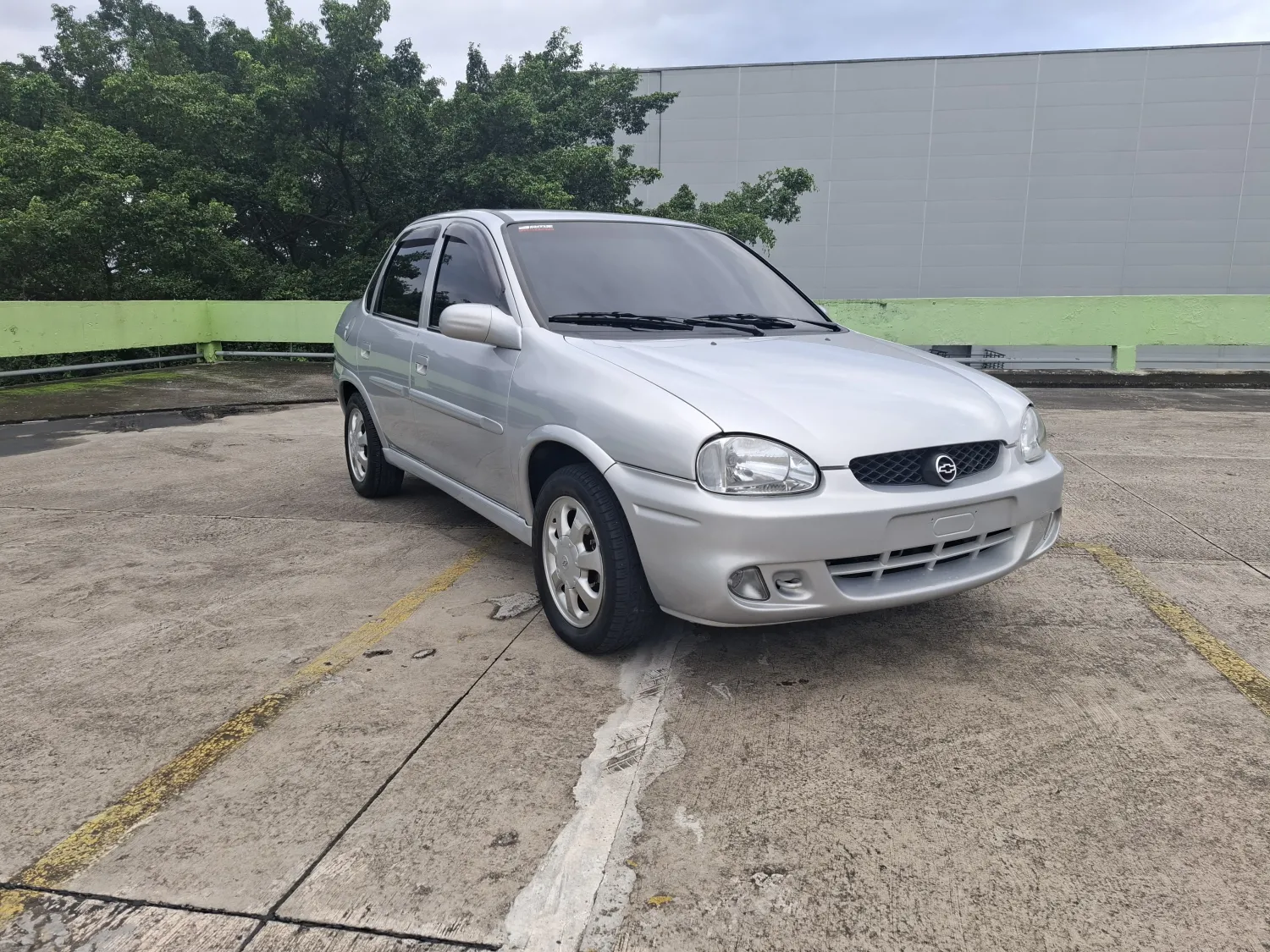 avv-chevrolet-corsa-venda-c164d04-imagem-002