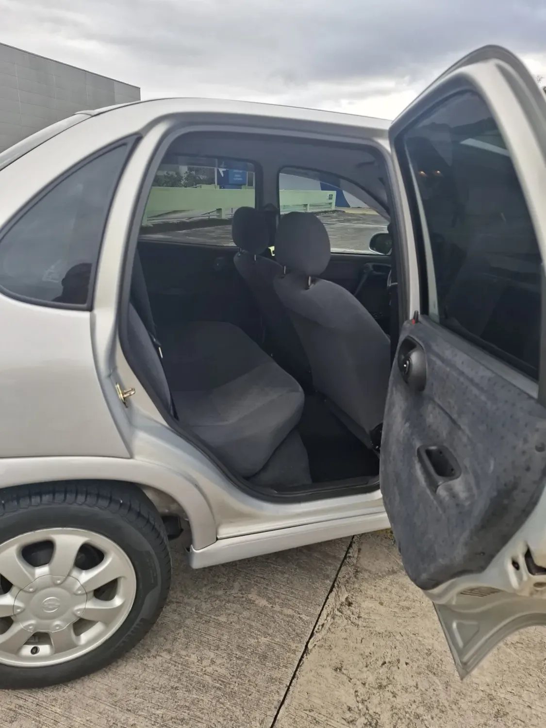 avv-chevrolet-corsa-venda-c164d04-imagem-010