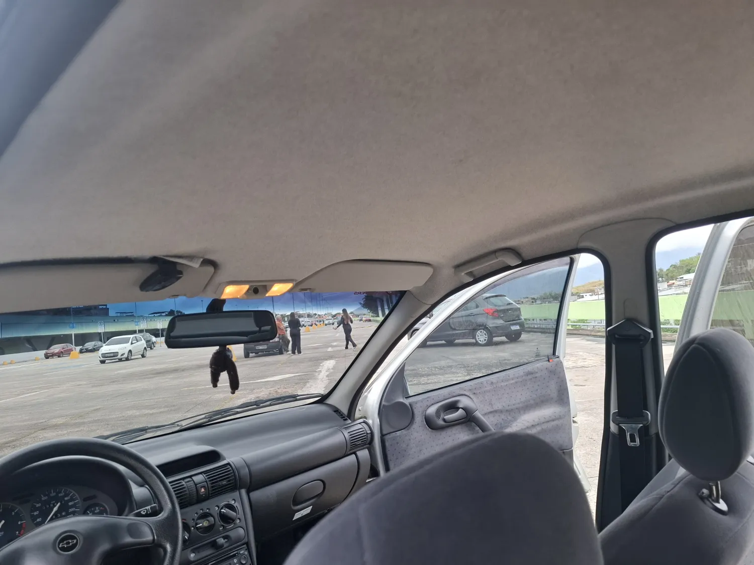avv-chevrolet-corsa-venda-c164d04-imagem-015