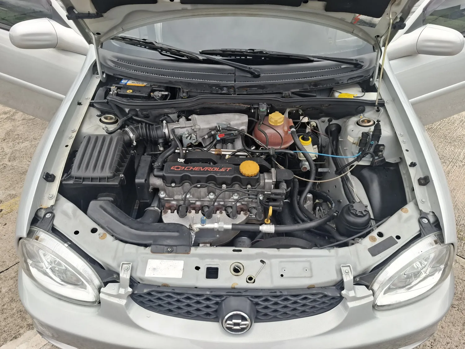 avv-chevrolet-corsa-venda-c164d04-imagem-019