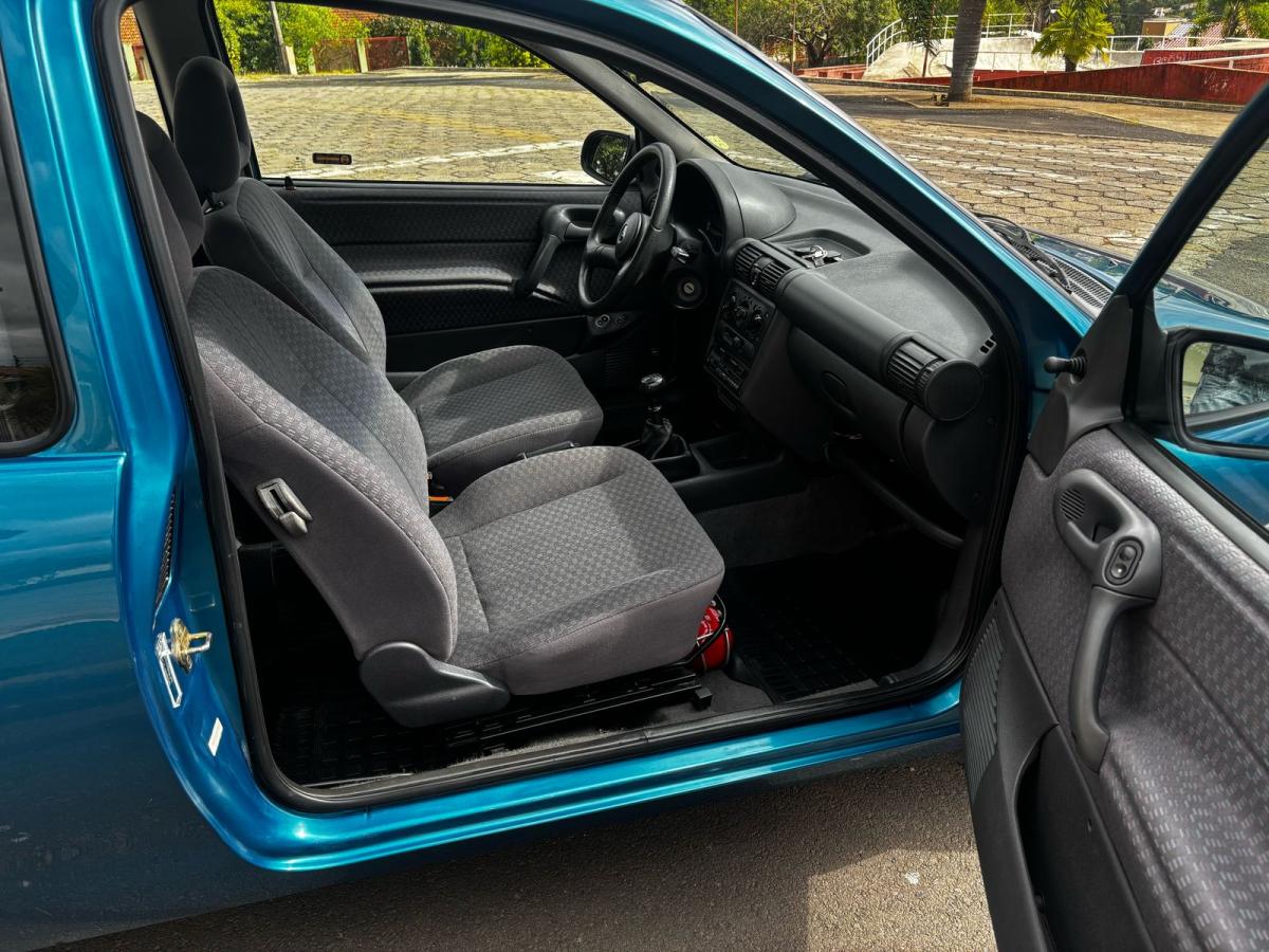 Corsa - Foto #5 do anúncio à venda de Carro clássico