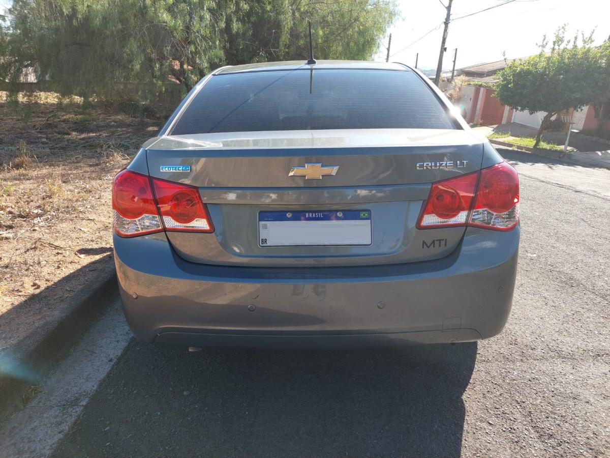 Cruze - Foto #5 do anúncio à venda de Carro clássico