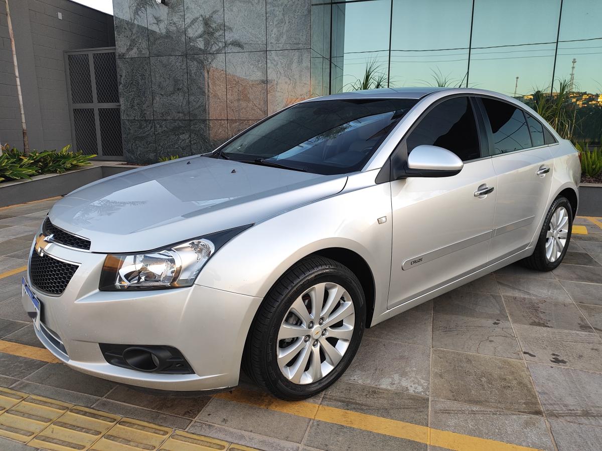 Cruze - Foto #7 do anúncio à venda de Carro clássico