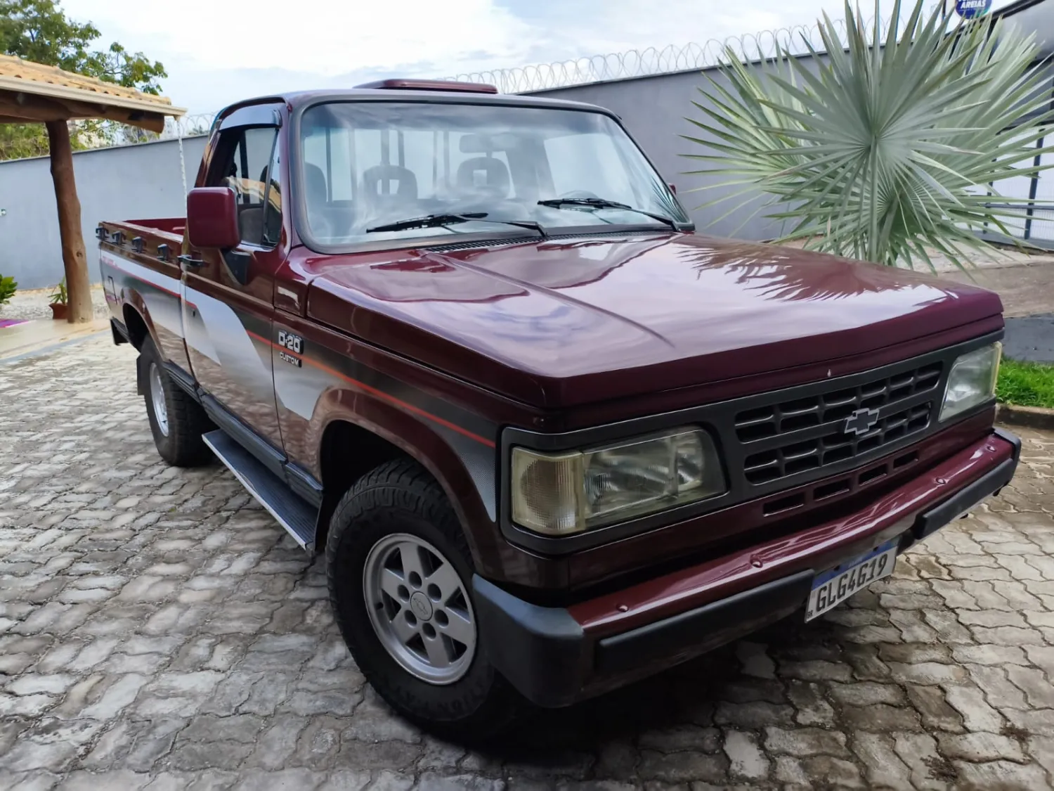 D20 - Foto #2 do anúncio à venda de Carro clássico