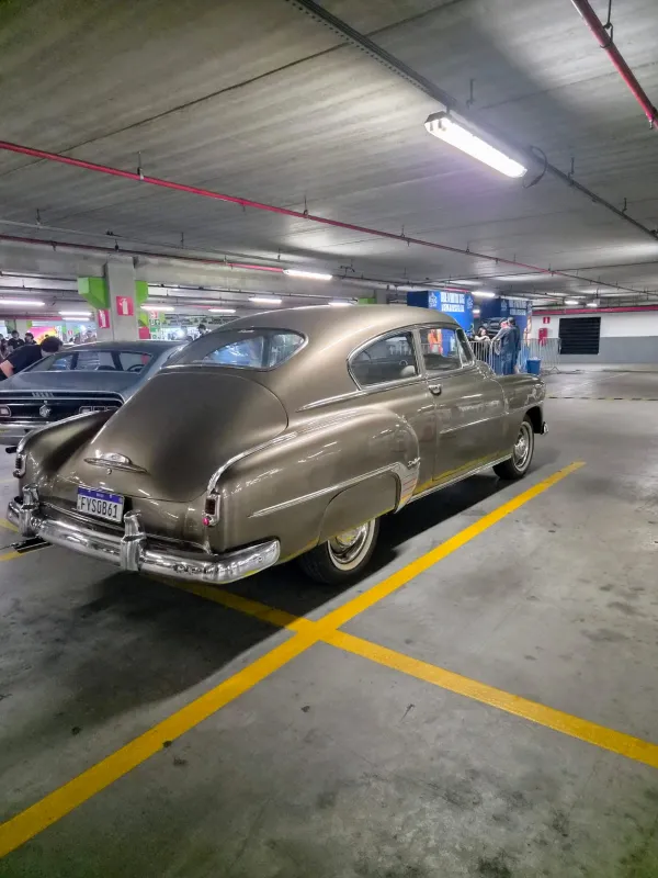 avv-chevrolet-fleetline-sedanette-venda-r2yezc2-imagem-003
