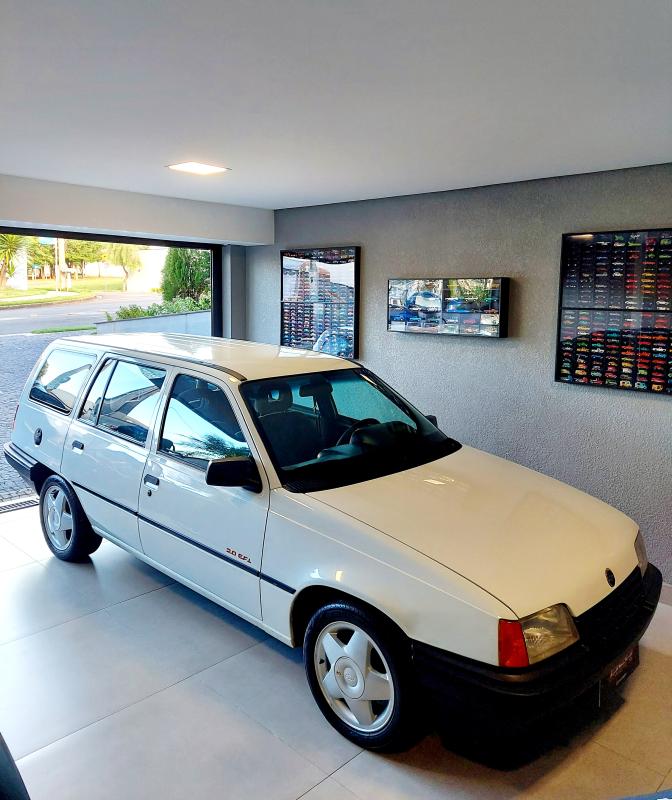 avv-chevrolet-ipanema-gl-venda-vwwg4pt-imagem-002
