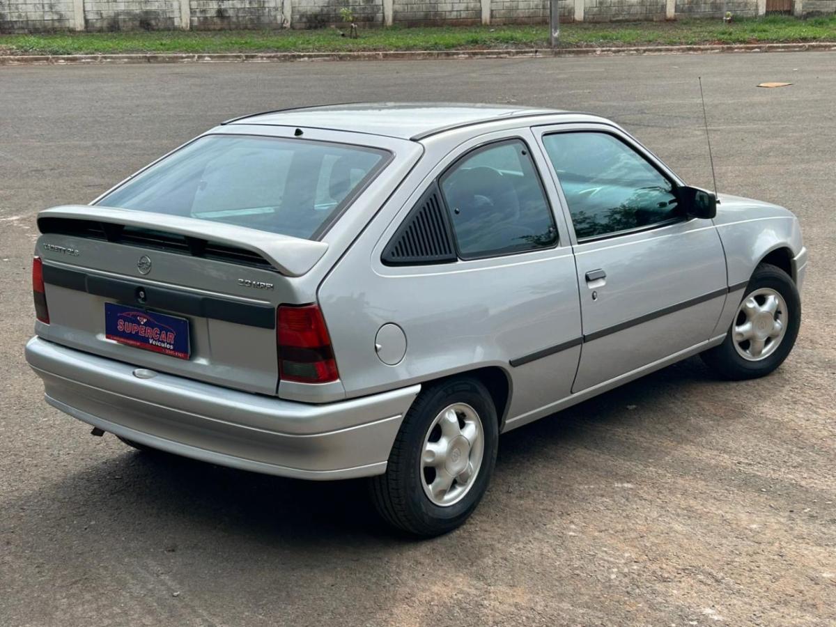 Kadett - Foto #9 do anúncio à venda de Carro clássico