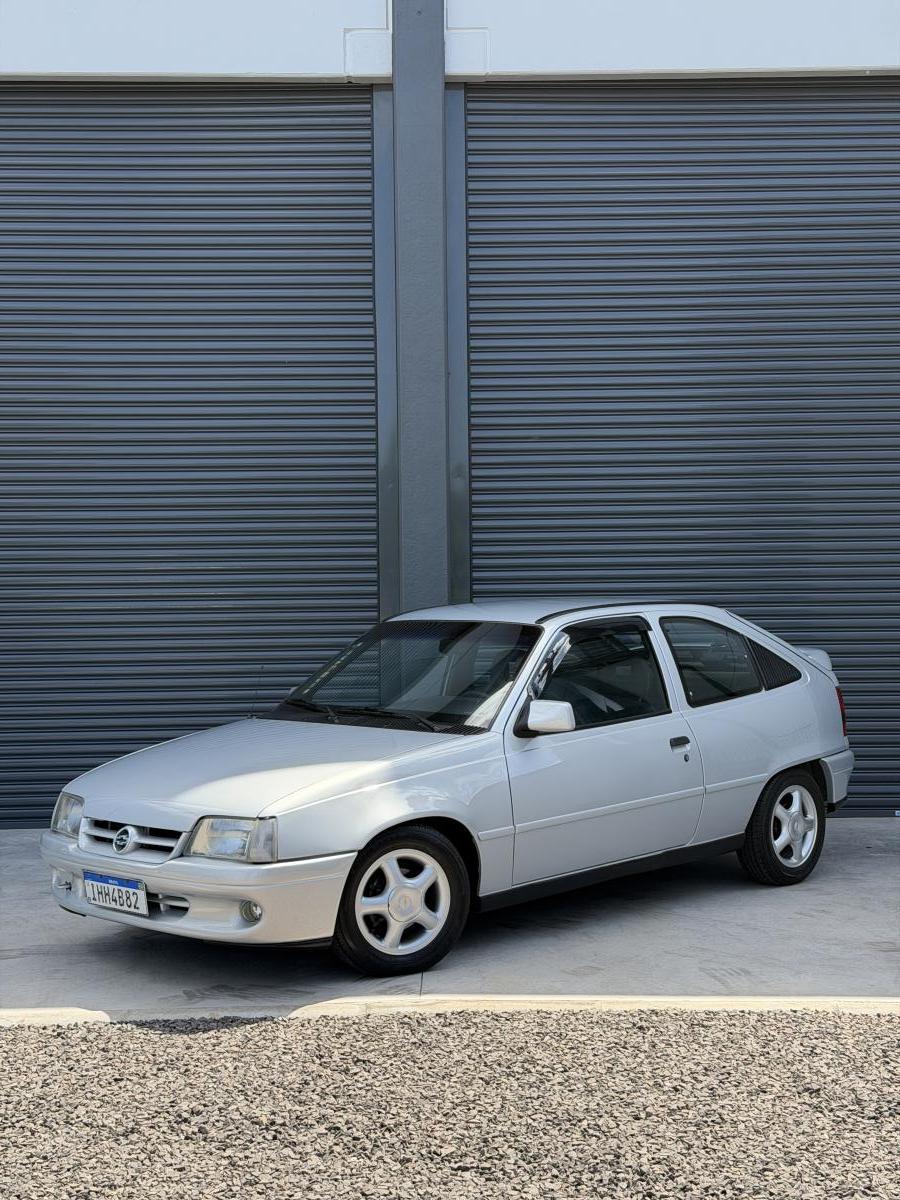 Kadett - Foto #4 do anúncio à venda de Carro clássico