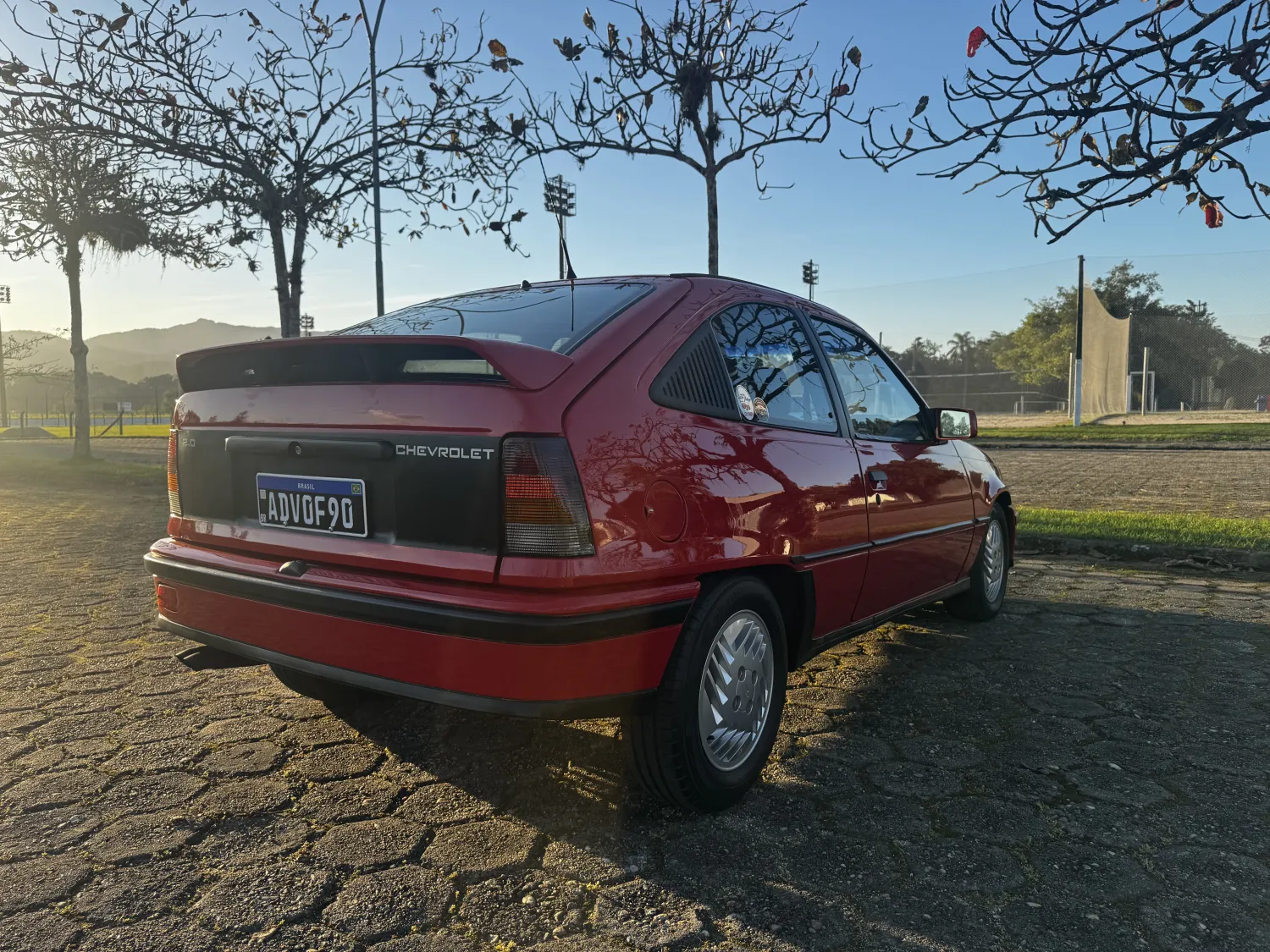 avv-chevrolet-kadett-venda-592ee95-imagem-012