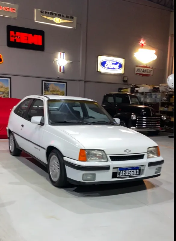 avv-chevrolet-kadett-venda-d0c9347-imagem-001