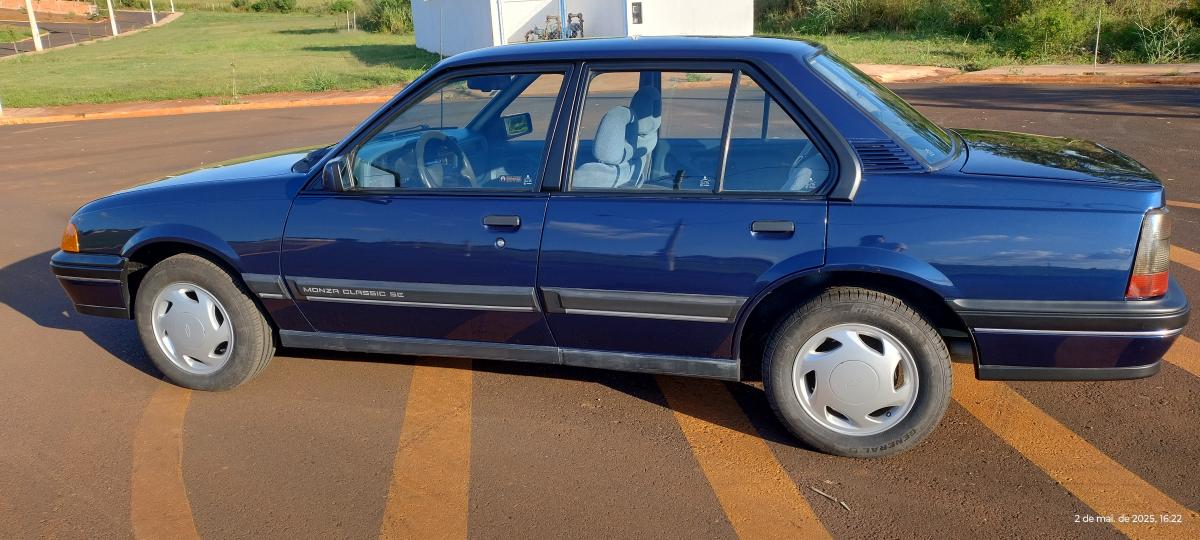 Monza - Foto #17 do anúncio à venda de Carro clássico