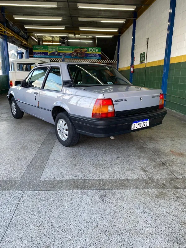 Monza - Foto #8 do anúncio à venda de Carro clássico