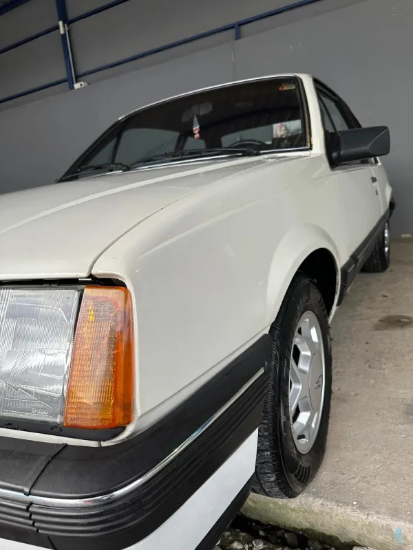 avv-chevrolet-monza-sle-automtico-venda-5r9s8b1-imagem-004