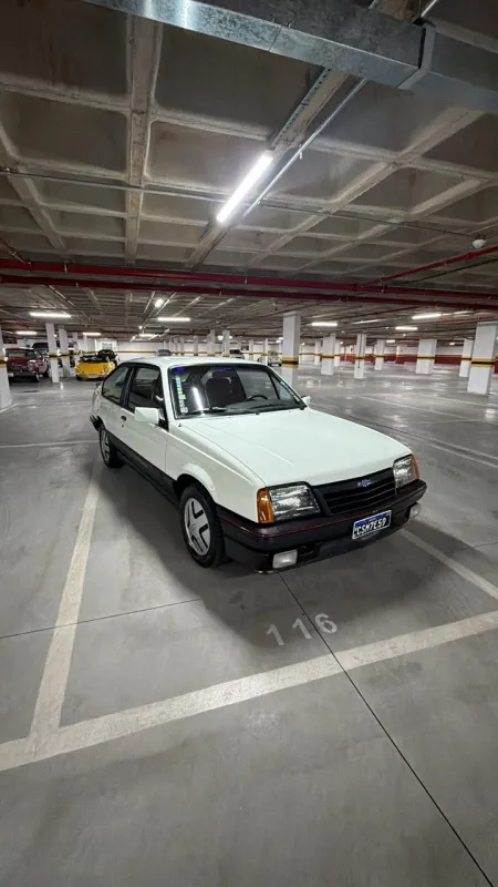 Monza SR - Foto #4 do anúncio à venda de Carro clássico