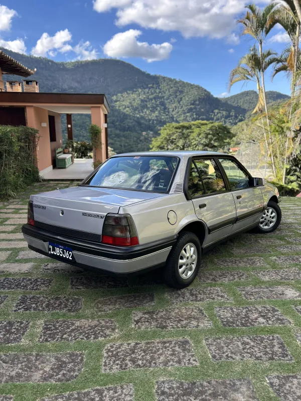 avv-chevrolet-monza-venda-3cc7b48-imagem-007