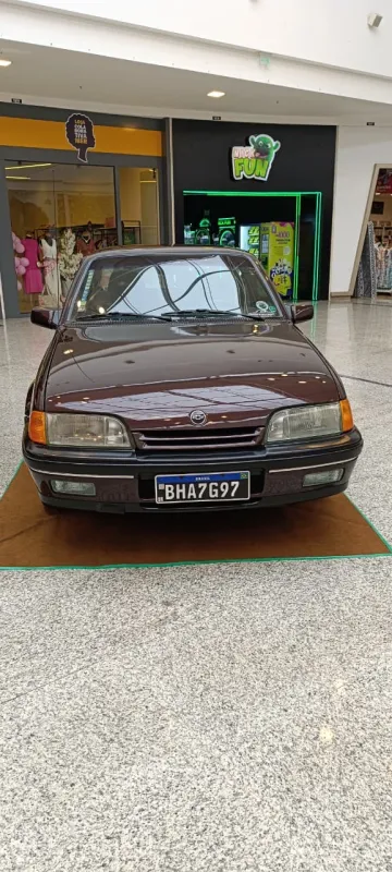 Monza - Foto #2 do anúncio à venda de Carro clássico