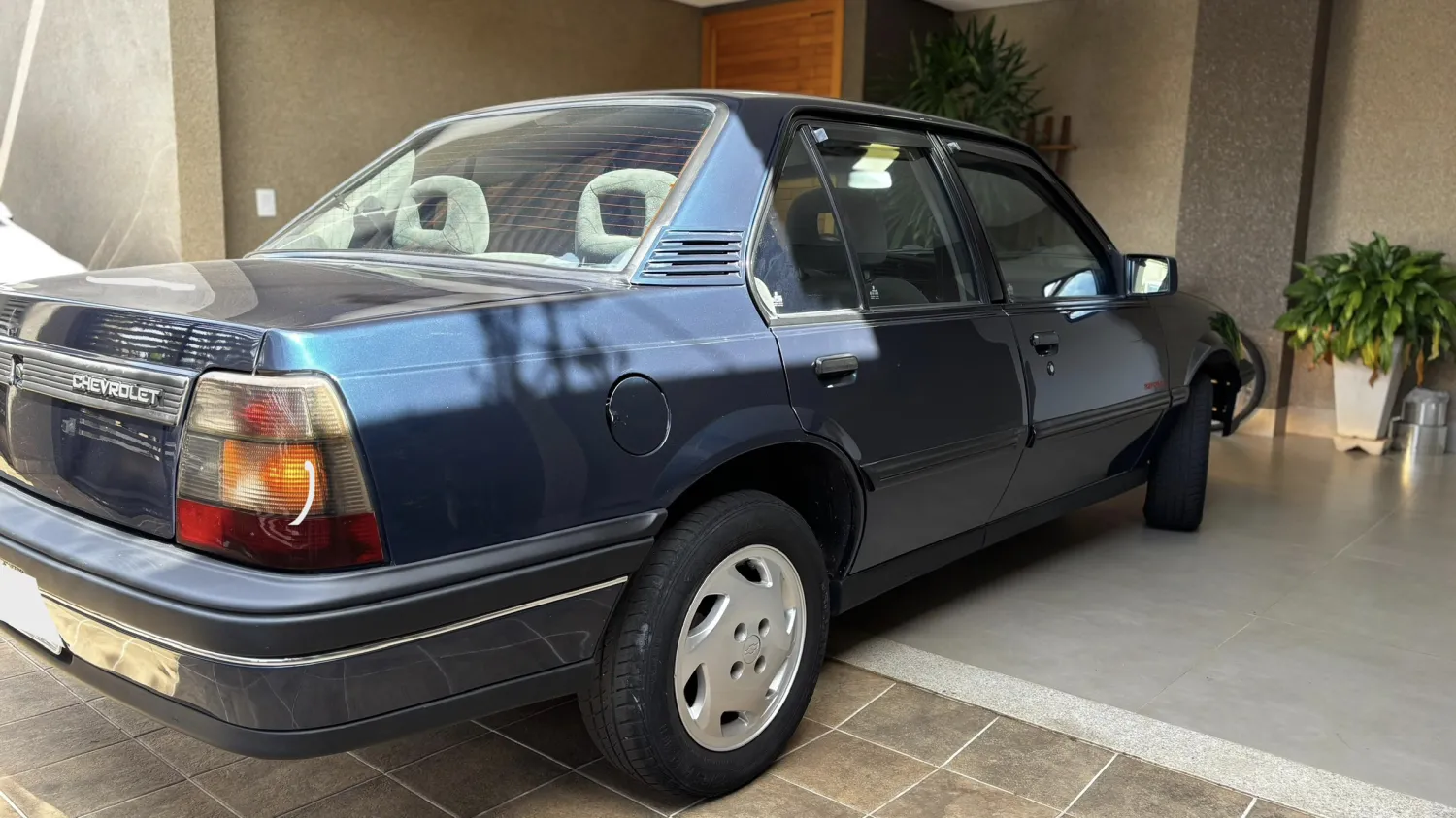 avv-chevrolet-monza-venda-d0f9203-imagem-003