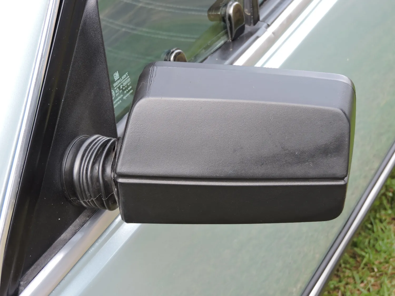 avv-chevrolet-monza-venda-e62b4a1-imagem-007