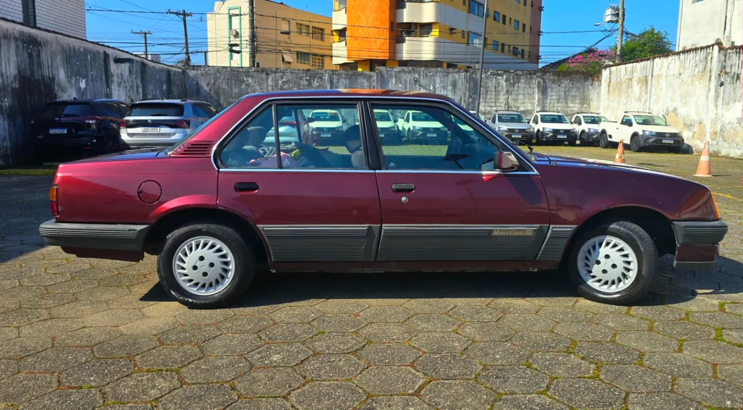 Monza - Foto #6 do anúncio à venda de Carro clássico