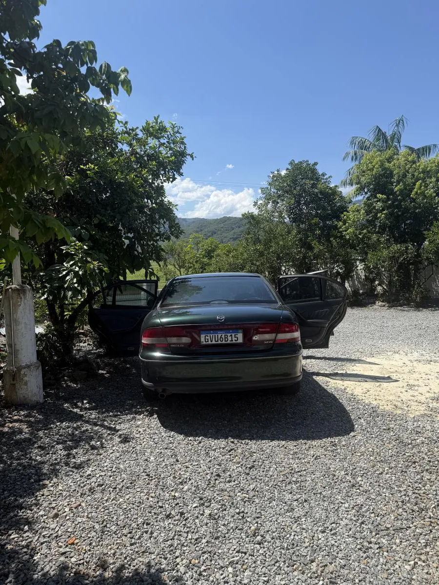 Ômega - Foto #4 do anúncio à venda de Carro clássico