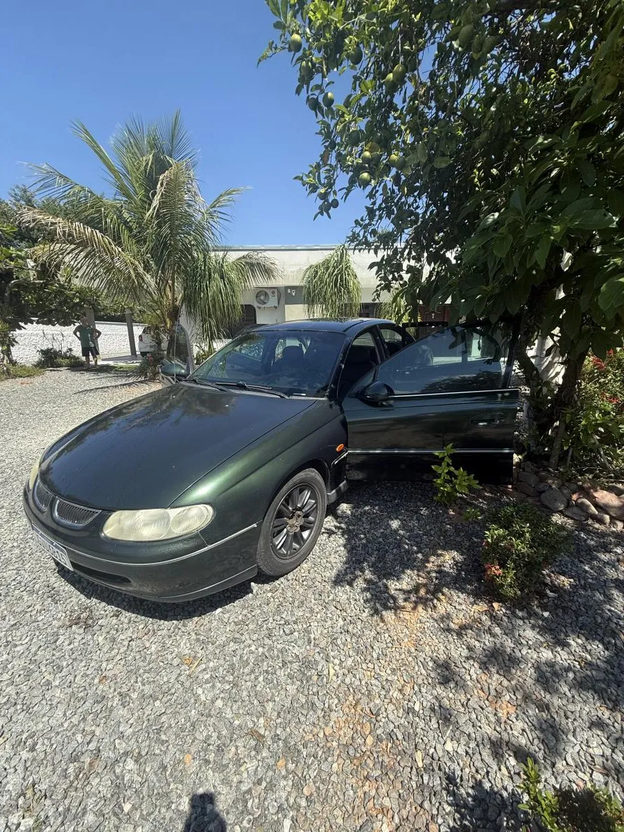 Ômega - Foto #8 do anúncio à venda de Carro clássico