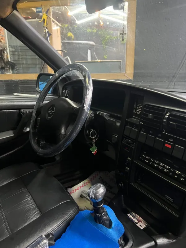 Ômega - Foto #11 do anúncio à venda de Carro clássico