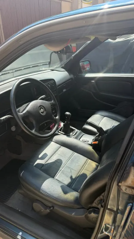Ômega - Foto #22 do anúncio à venda de Carro clássico