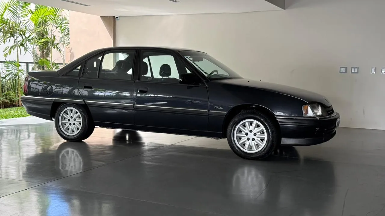 Ômega - Foto #7 do anúncio à venda de Carro clássico
