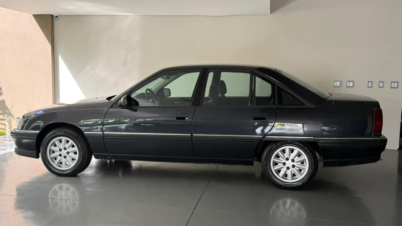 Ômega - Foto #8 do anúncio à venda de Carro clássico