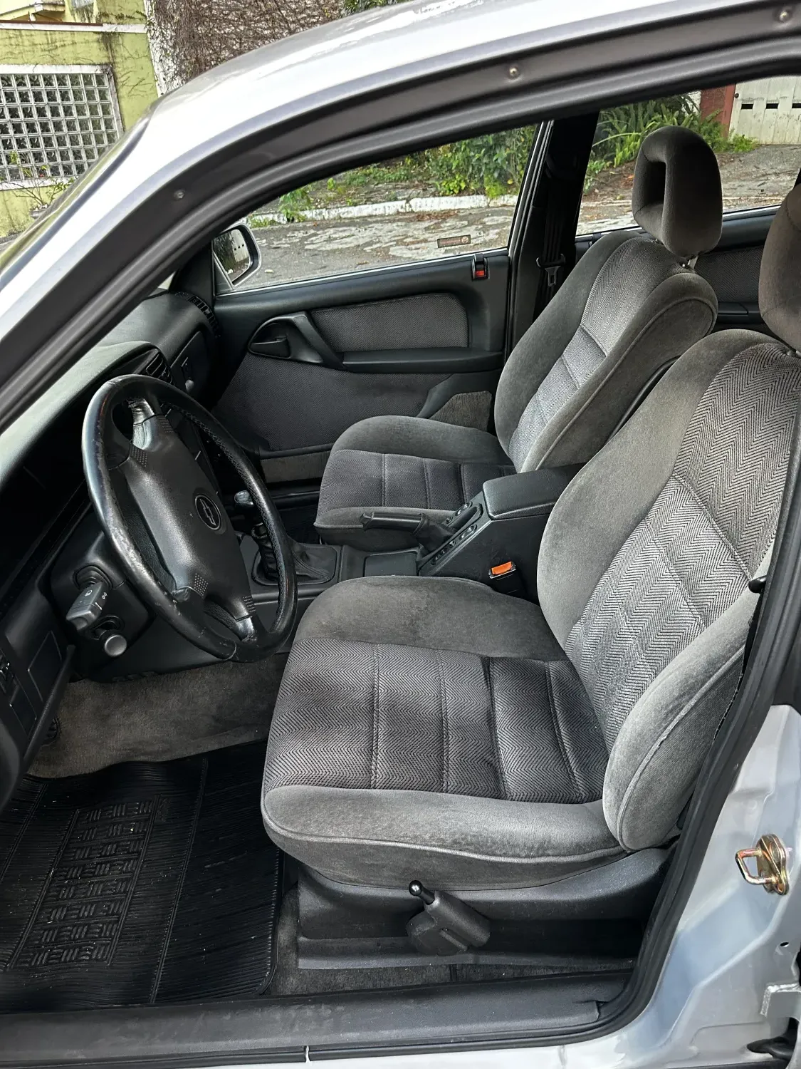 avv-chevrolet-omega-venda-7c21b44-imagem-011