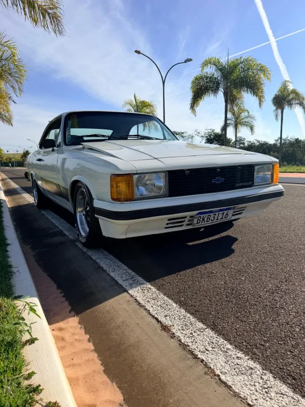 Opala - Foto #4 do anúncio à venda de Carro clássico