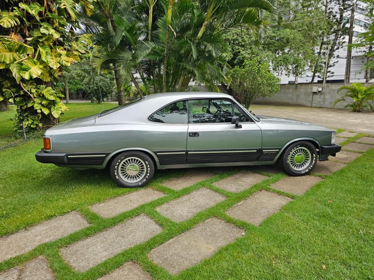 Opala - Foto #2 do anúncio à venda de Carro clássico
