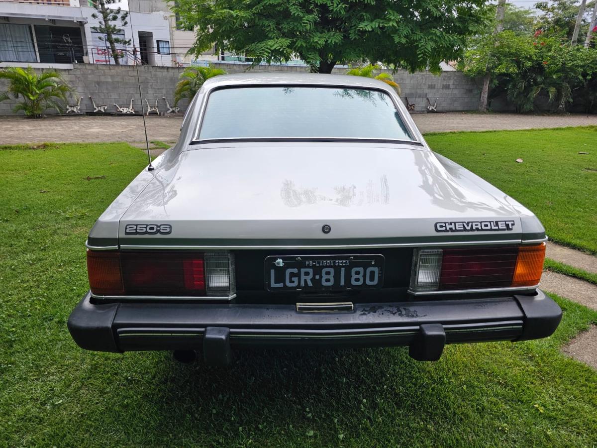 Opala - Foto #8 do anúncio à venda de Carro clássico