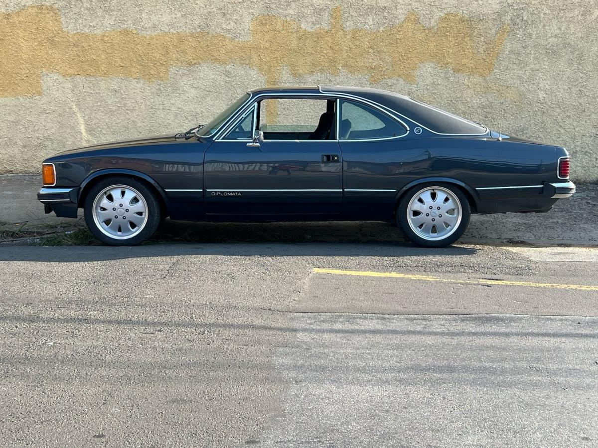 Opala - Foto #2 do anúncio à venda de Carro clássico