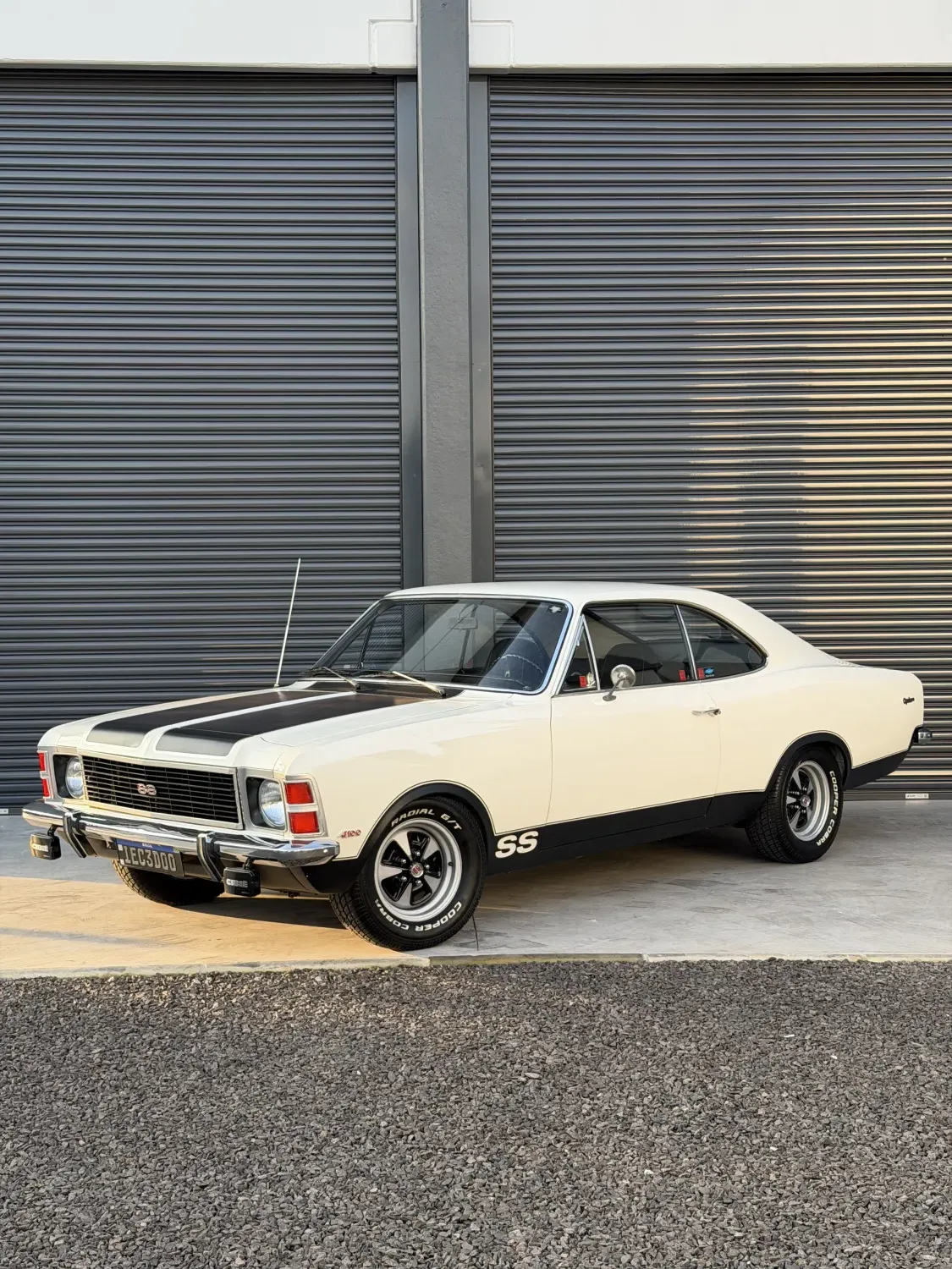 Opala - Foto #2 do anúncio à venda de Carro clássico