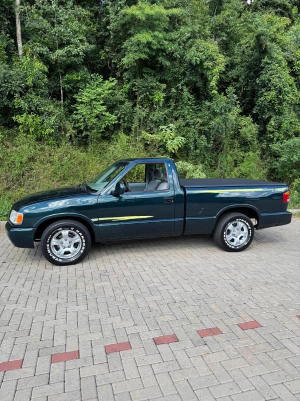 S10 - Foto #9 do anúncio à venda de Carro clássico