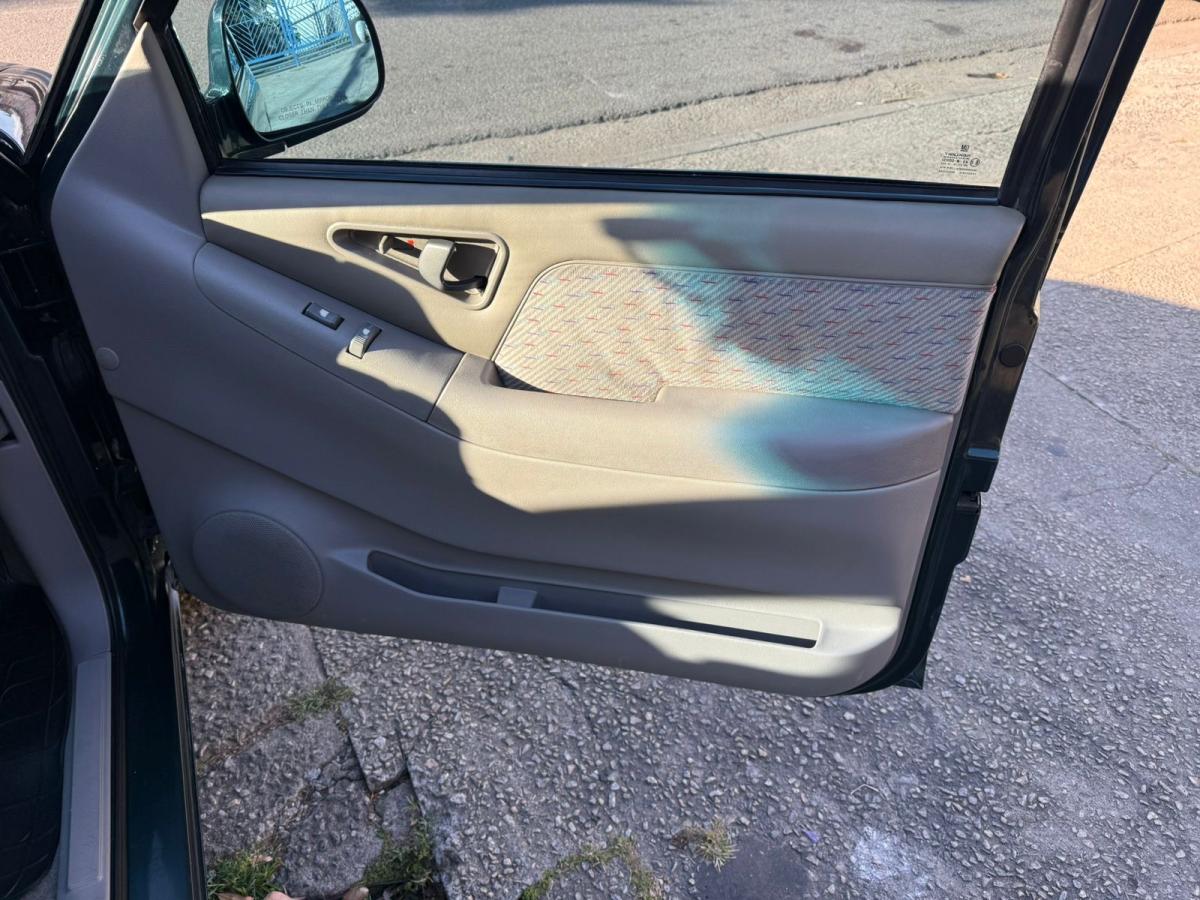S10 - Foto #3 do anúncio à venda de Carro clássico