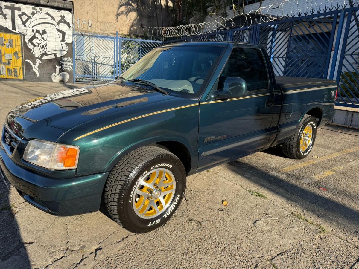 S10 - Foto #7 do anúncio à venda de Carro clássico