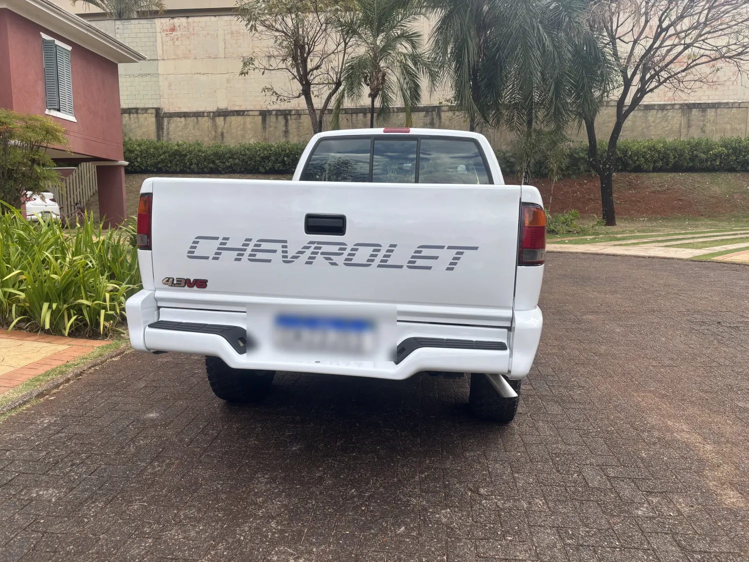avv-chevrolet-s10-venda-277dda5-imagem-012