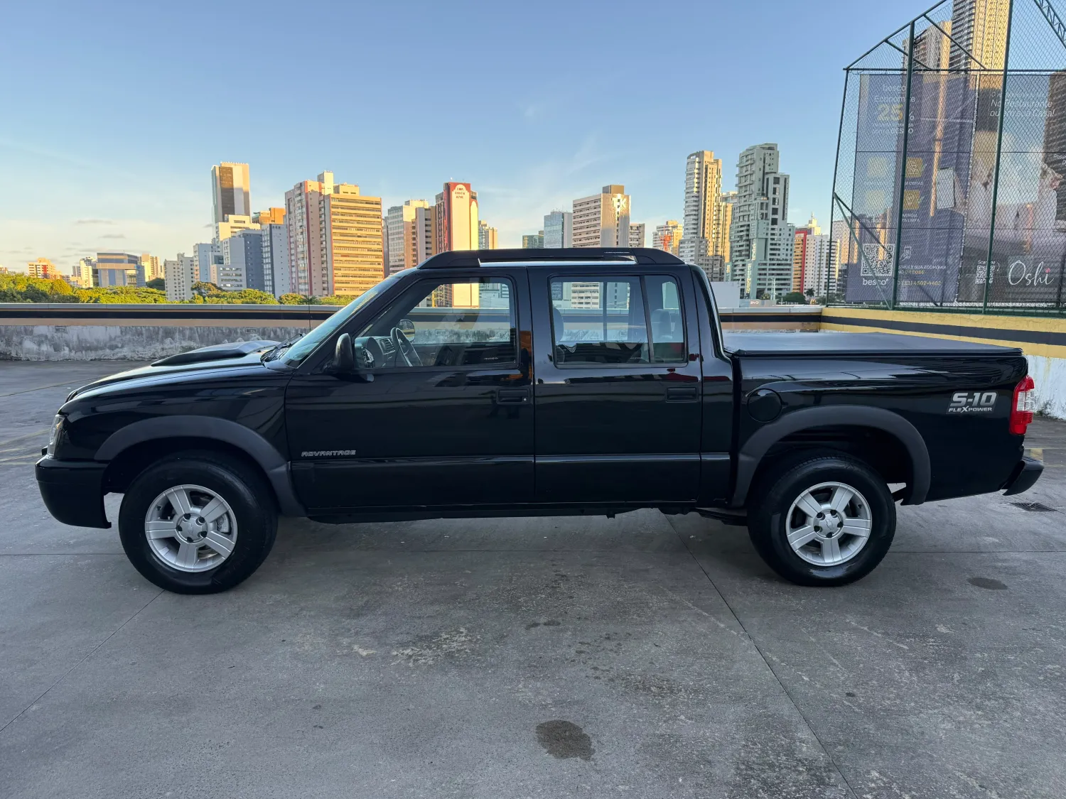 S10 - Foto #20 do anúncio à venda de Carro clássico