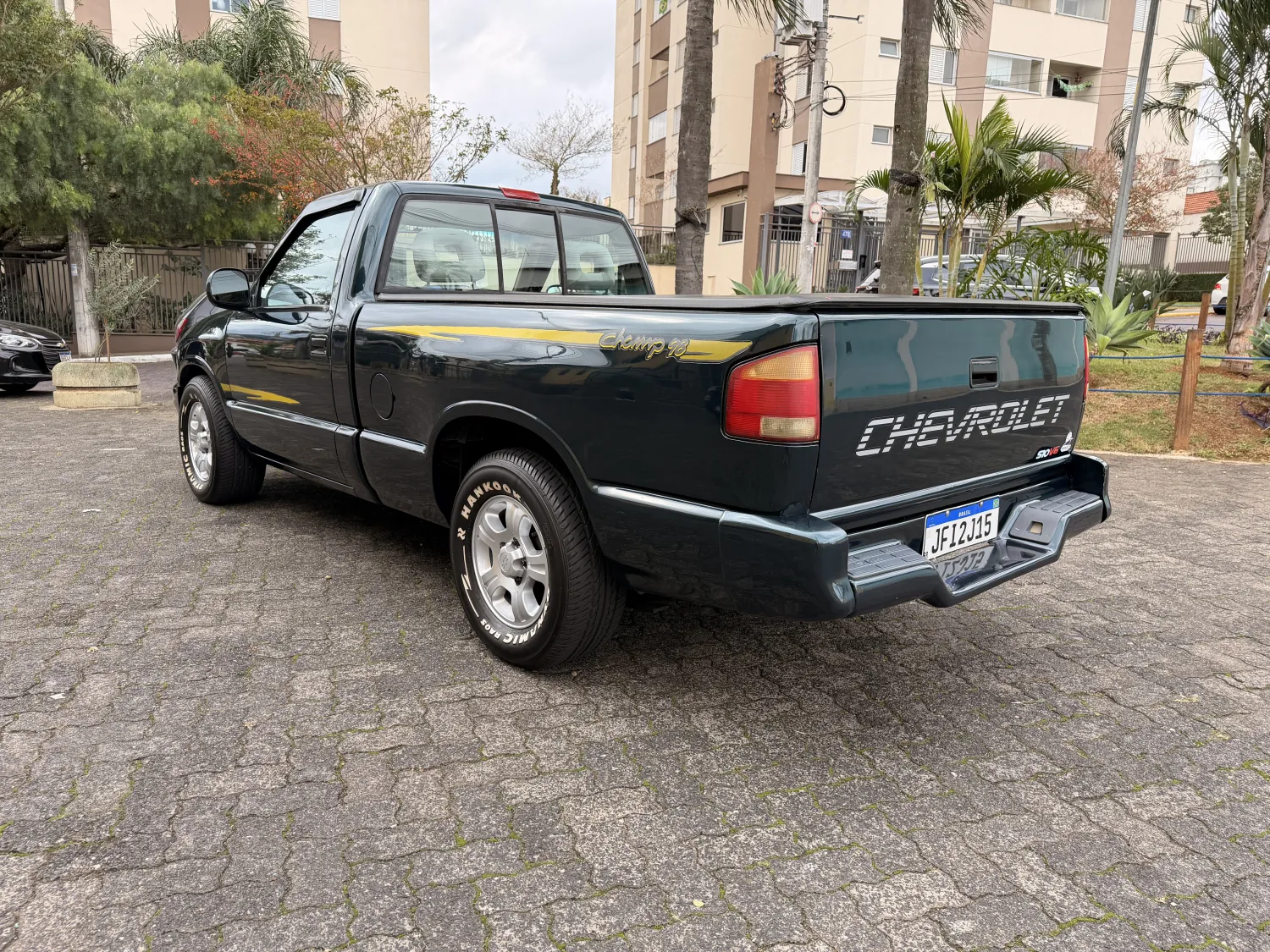 S10 - Foto #7 do anúncio à venda de Carro clássico
