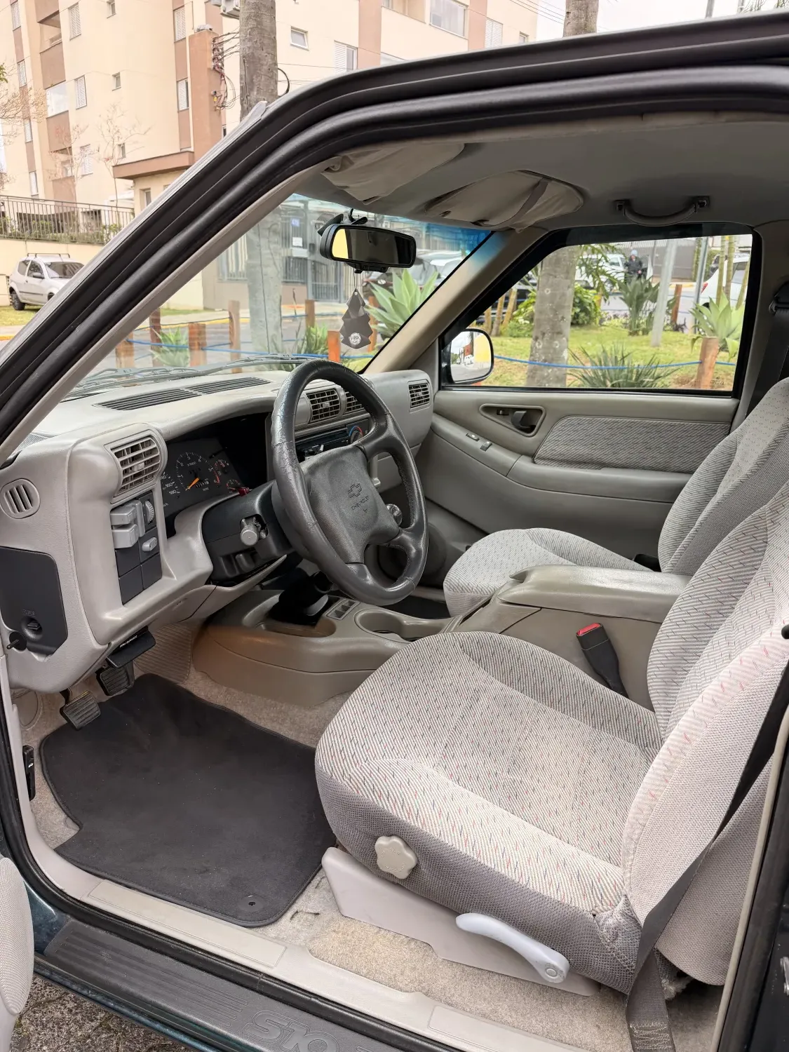 S10 - Foto #8 do anúncio à venda de Carro clássico