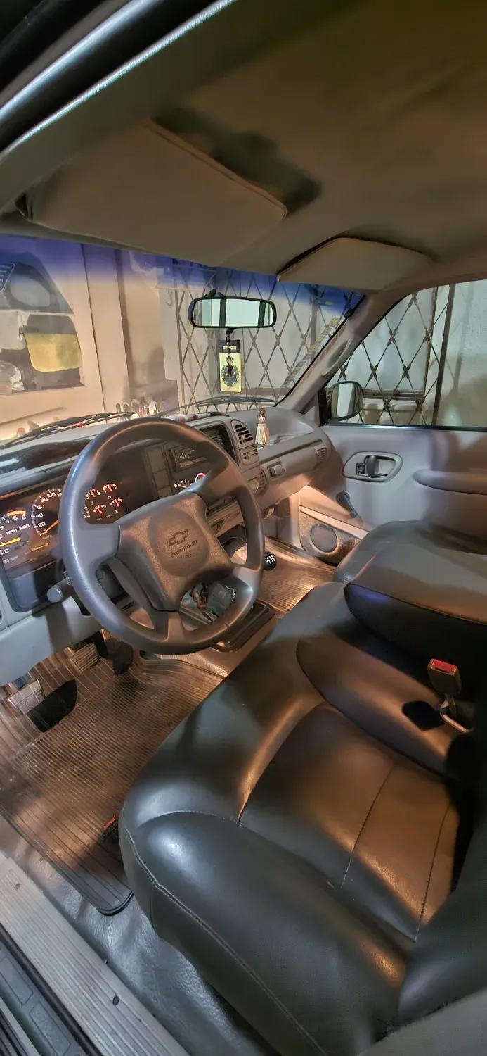 avv-chevrolet-silverado-venda-0770b4b-imagem-006