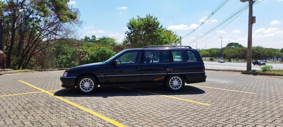 Suprema - Foto #10 do anúncio à venda de Carro clássico